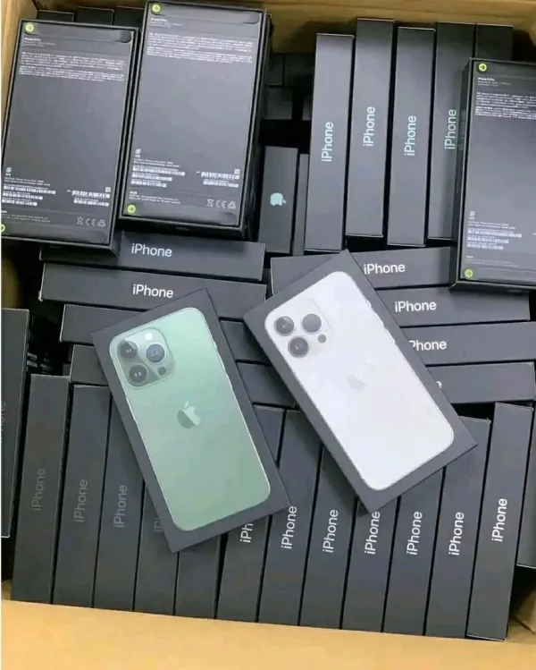 iPhone Wholesale Pallets - Image 5